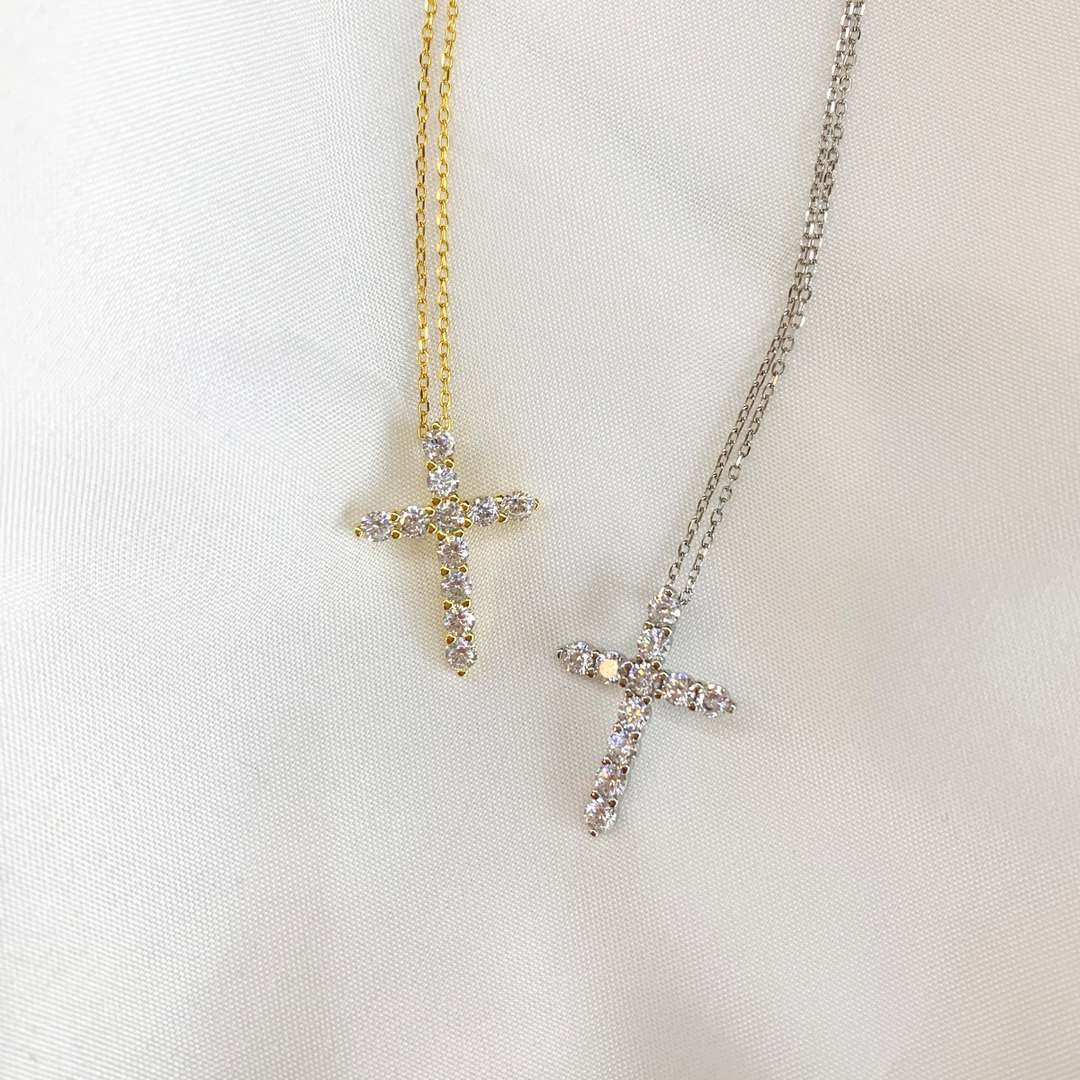 [Clover Jewelery]Unique Cross Shape Necklace