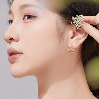 [Clover Jewelery]Exquisite Earrings With Heart-Shaped Bow Design