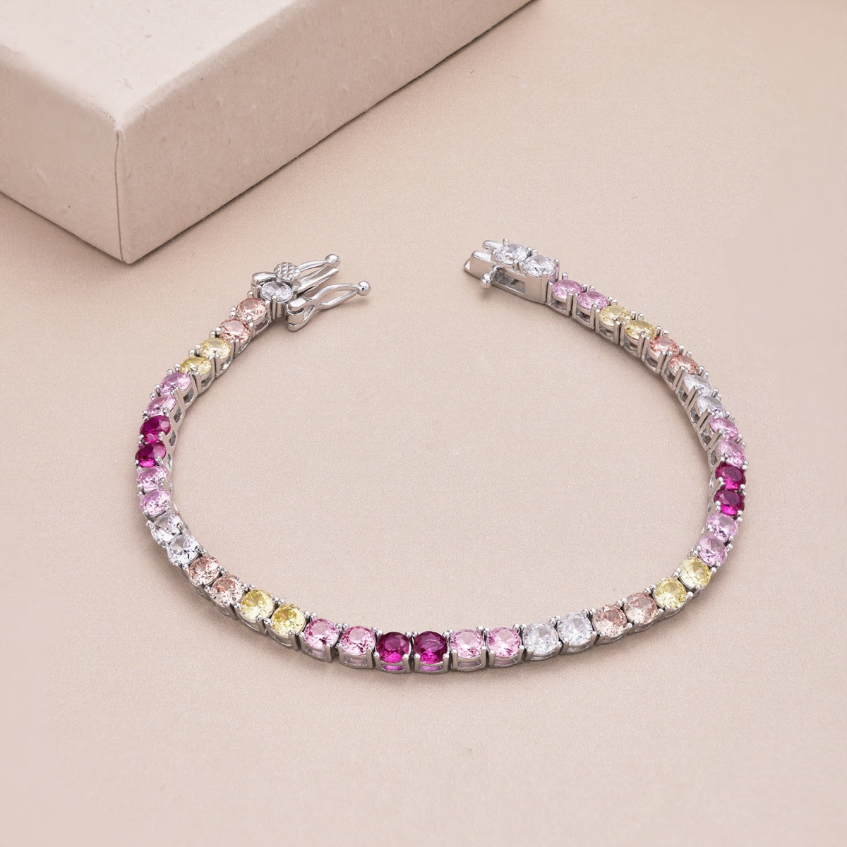 [Clover Jewelery]Radiant Colorful Round Cut Tennis Bracelet