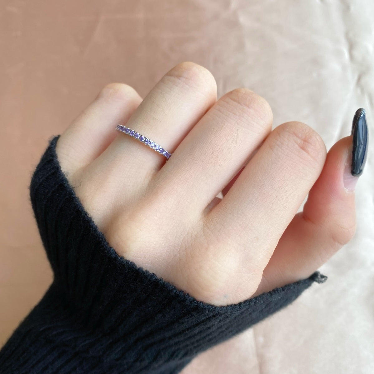 [Clover Jewelery]Delicate Sparkling Round Cut Daily Ring