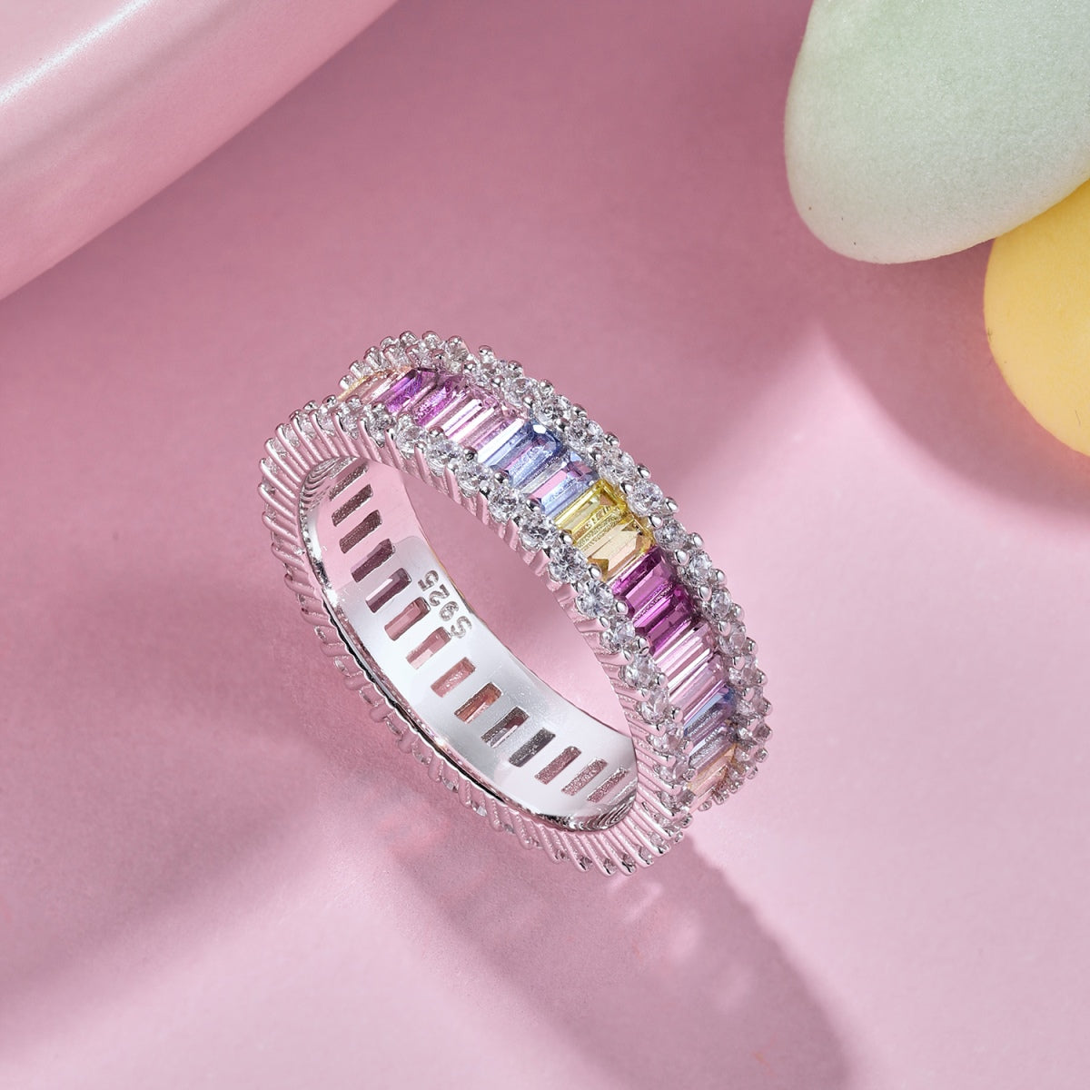 [Clover Jewelery]Dainty Kaleidoscopic Emerald Cut Daily Ring