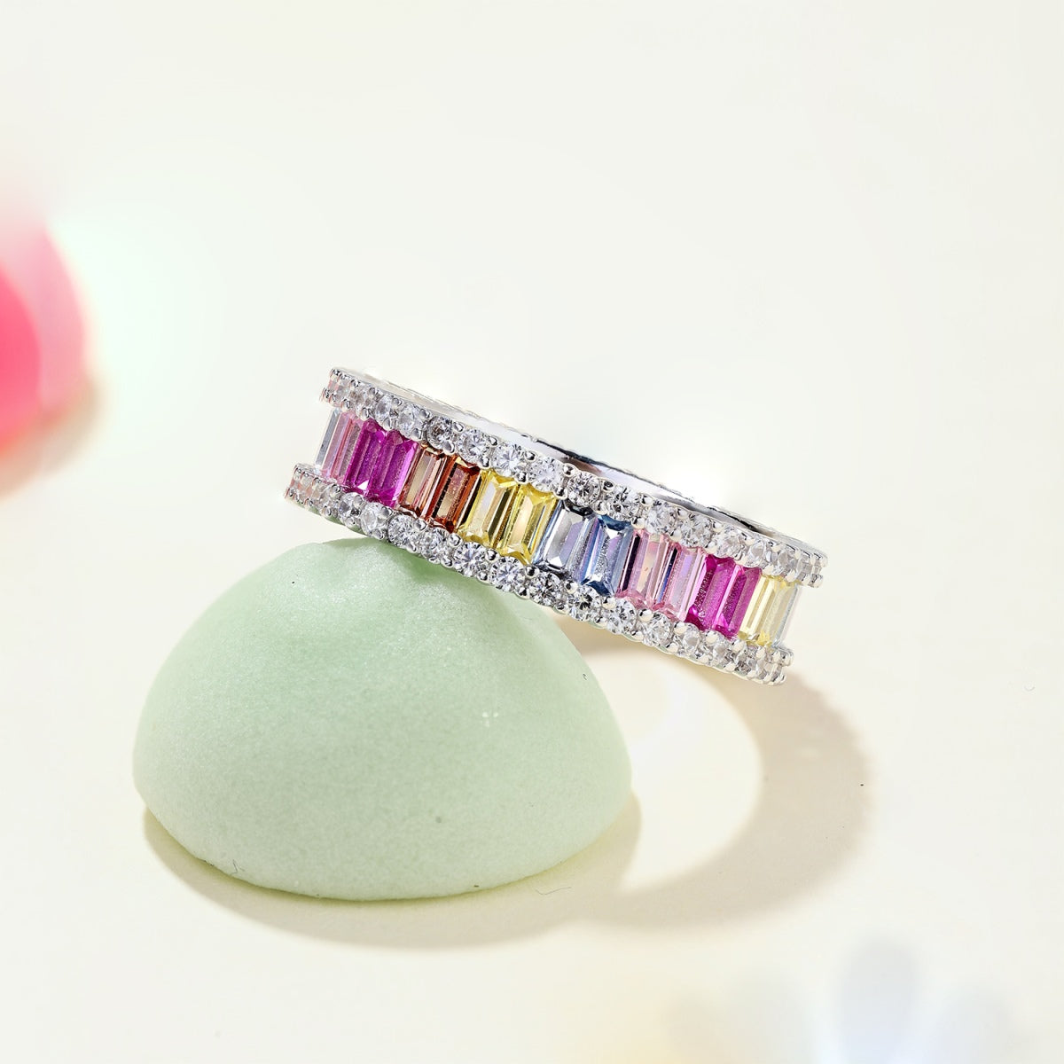 [Clover Jewelery]Dainty Kaleidoscopic Emerald Cut Daily Ring