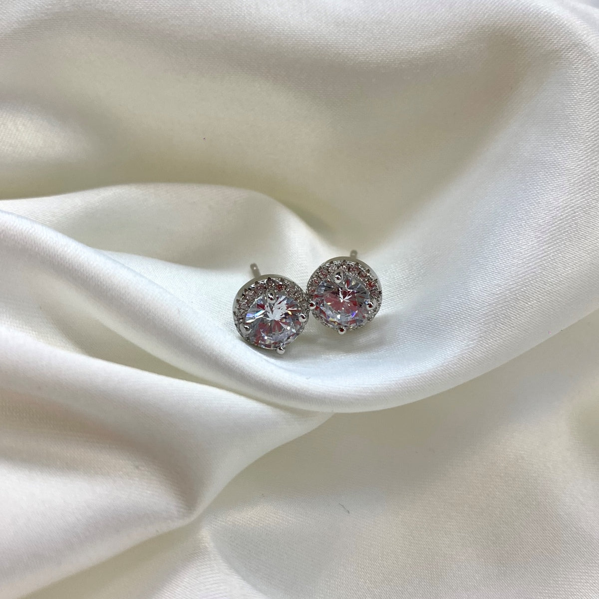 [Clover Jewelery]Classic Princess Round Shape Earrings