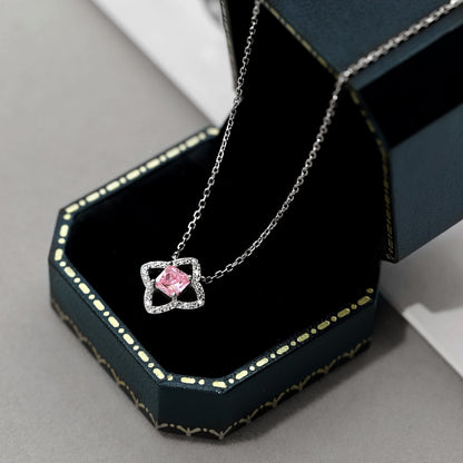 [Clover Jewelery]Exquisite Flower Shape Princess Cut Necklace