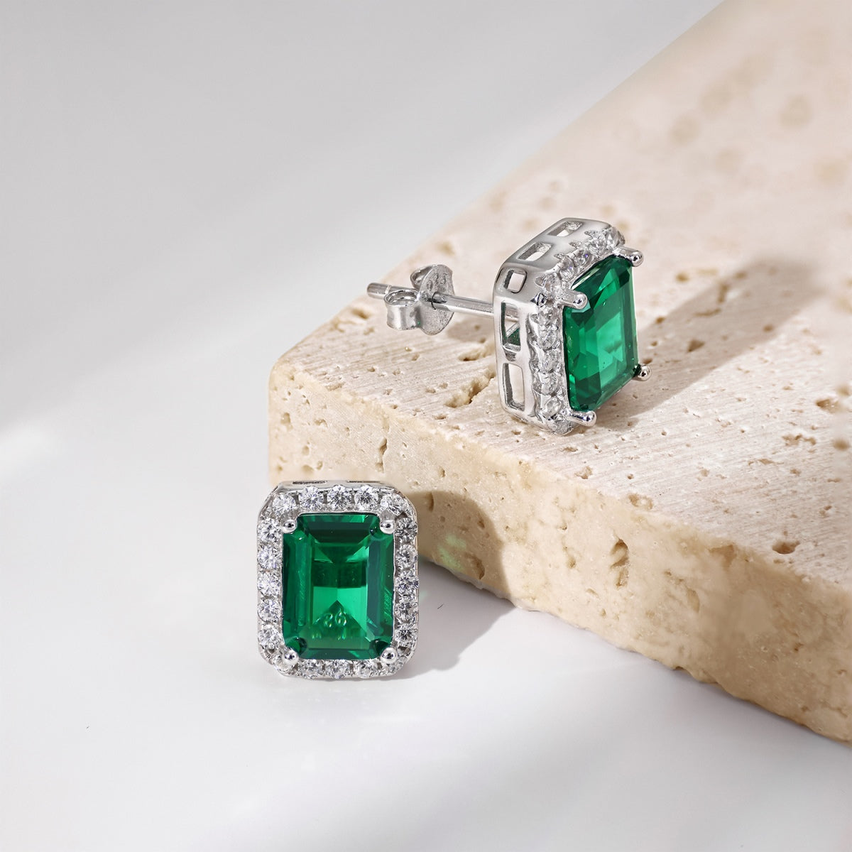 [Clover Jewelery]Luxurious Dainty Emerald Cut Banquet Earrings