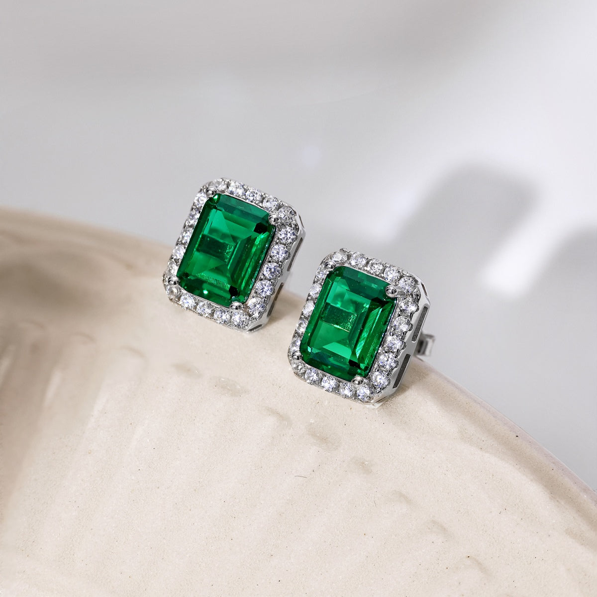 [Clover Jewelery]Luxurious Dainty Emerald Cut Banquet Earrings