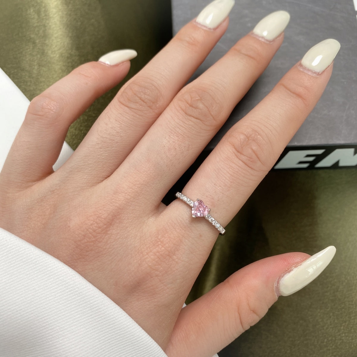 [Clover Jewelery]0.5 Carat CaratEternity Charming Heart Shape Lover Ring