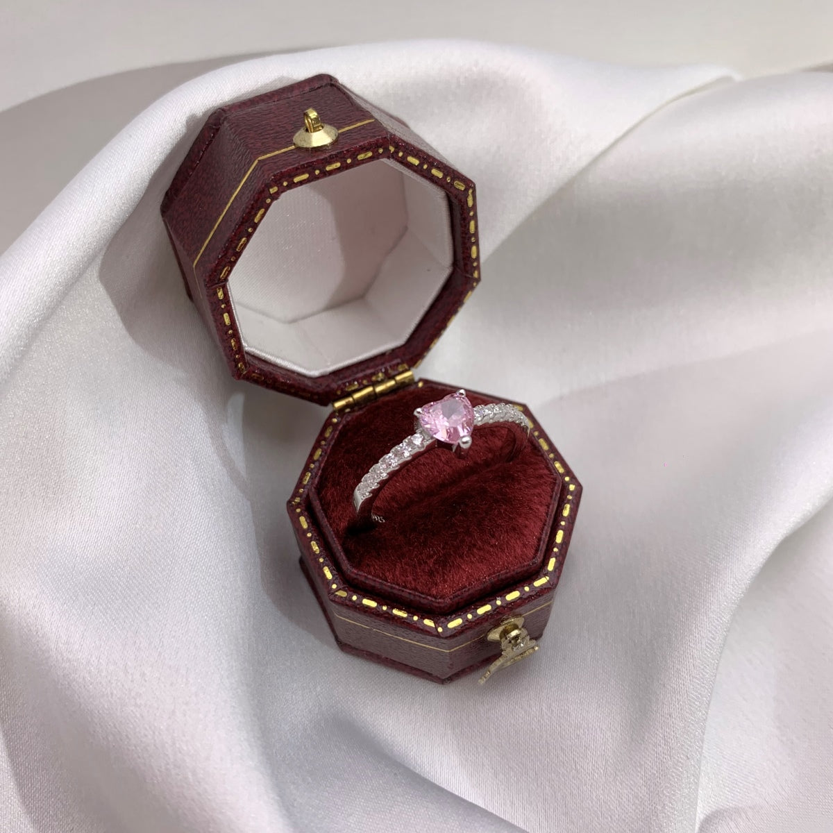 [Clover Jewelery]0.5 Carat CaratEternity Charming Heart Shape Lover Ring