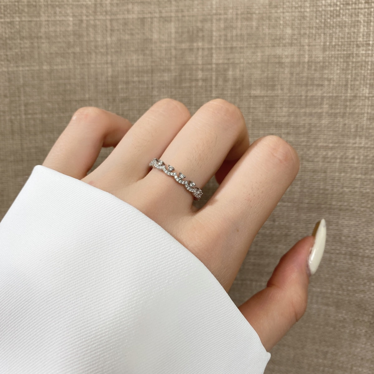 [Clover Jewelery]Elegant Resplendent Round Shape Party Ring
