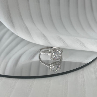 [Clover Jewelery]Dazzling Resplendent Round Cut Wedding Ring