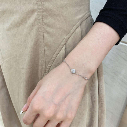 [Clover Jewelery]Dazzling Round Cut Shape Bracelet