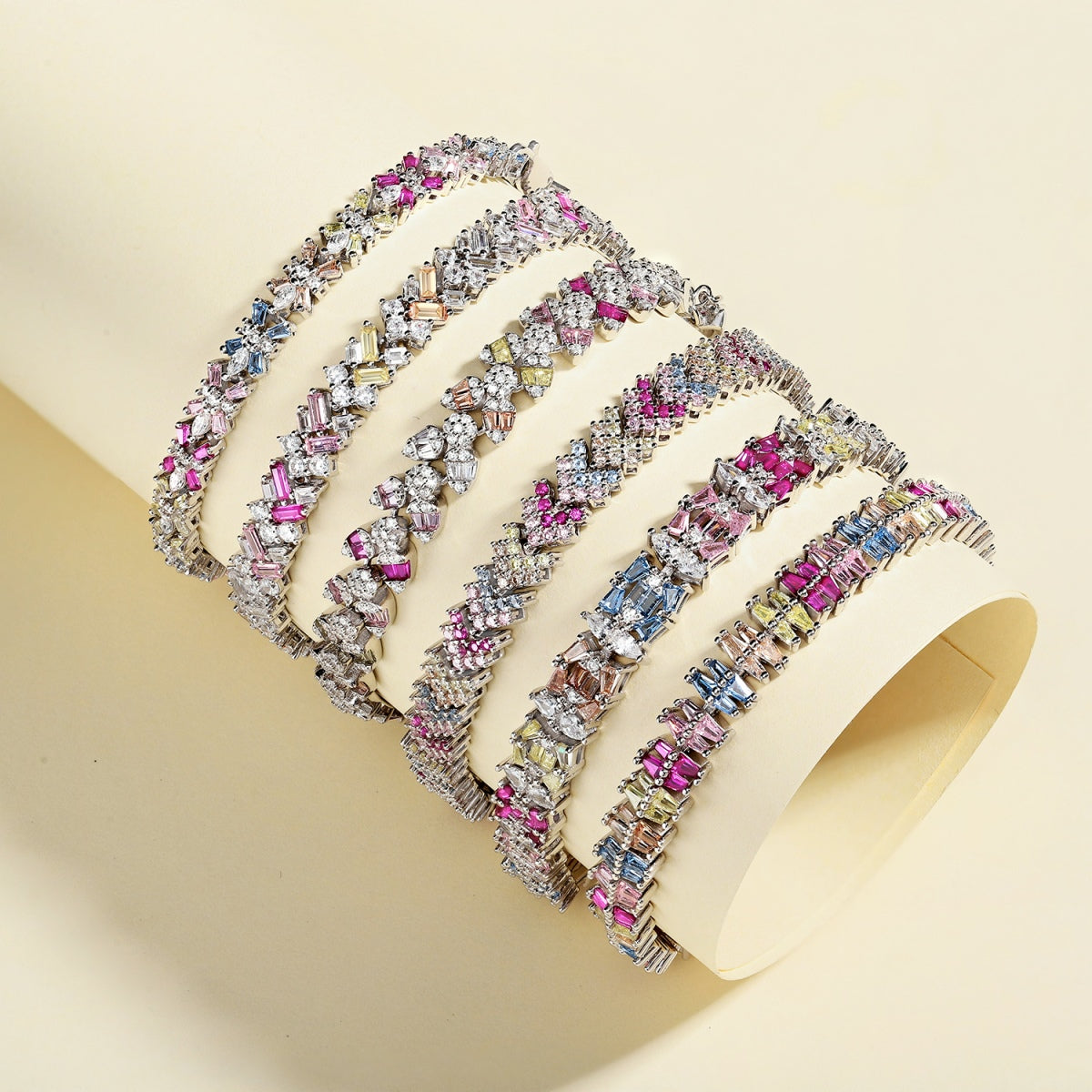 [Clover Jewelery]Sparkling Exquisite Multi Cut Party Bracelet