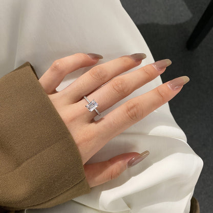 [Clover Jewelery]2.0 Carat Scintillating Ornate Radiant Cut Party Ring