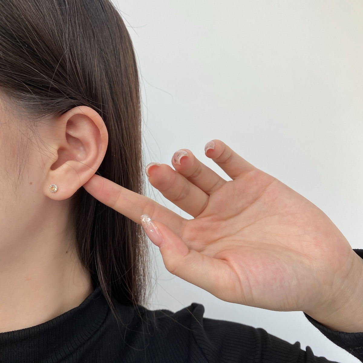 [Clover Jewelery]Sparkling Colorful Round Shape Earrings