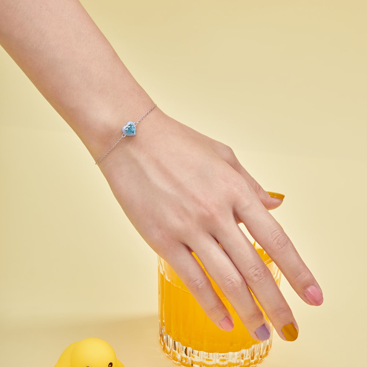 [Clover Jewelery]Sparkling Romantic Heart Shape Lover Bracelet