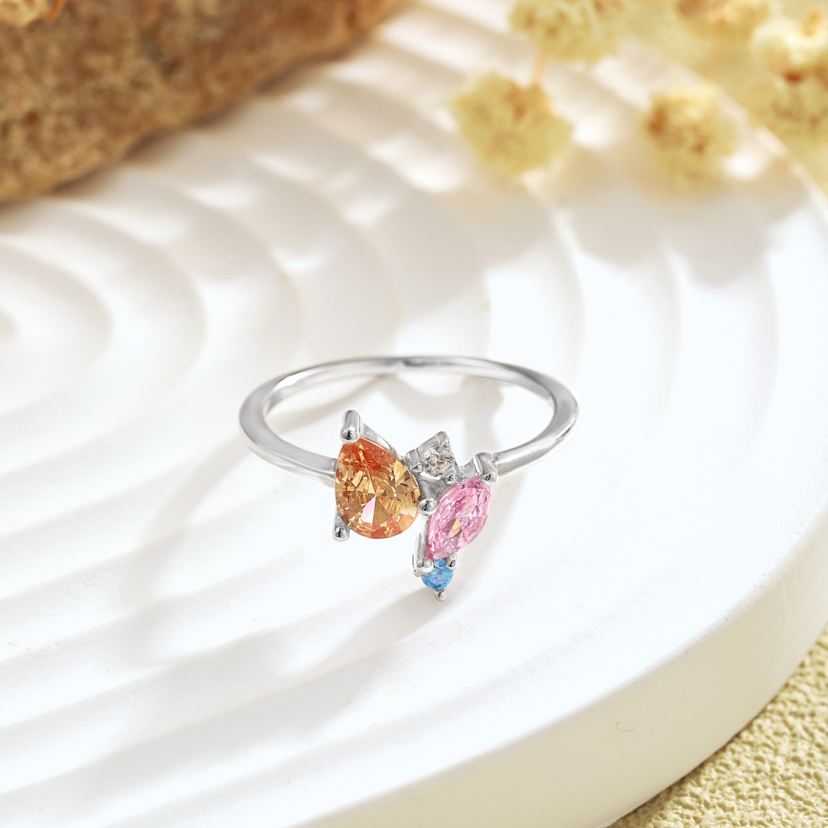 [Clover Jewelery]Radiant Colorful Multi Cut Daily Ring