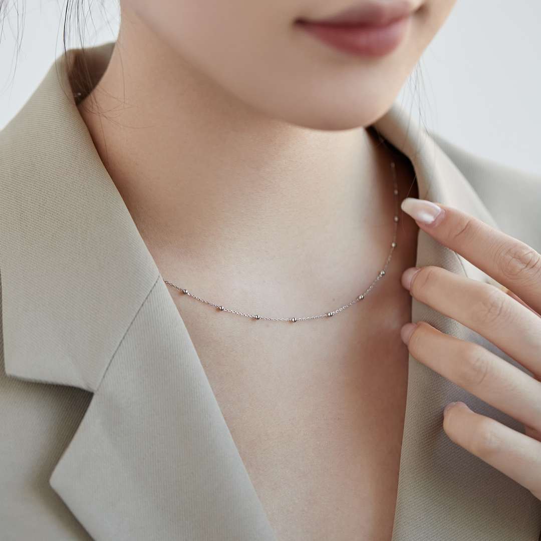 [Clover Jewelery]Small Bead Clavicle Chain Simple Necklace