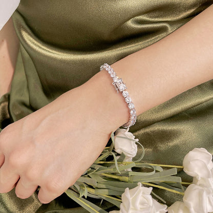 [Clover Jewelery]Ornate Sparkling Round Cut Wedding Bracelet