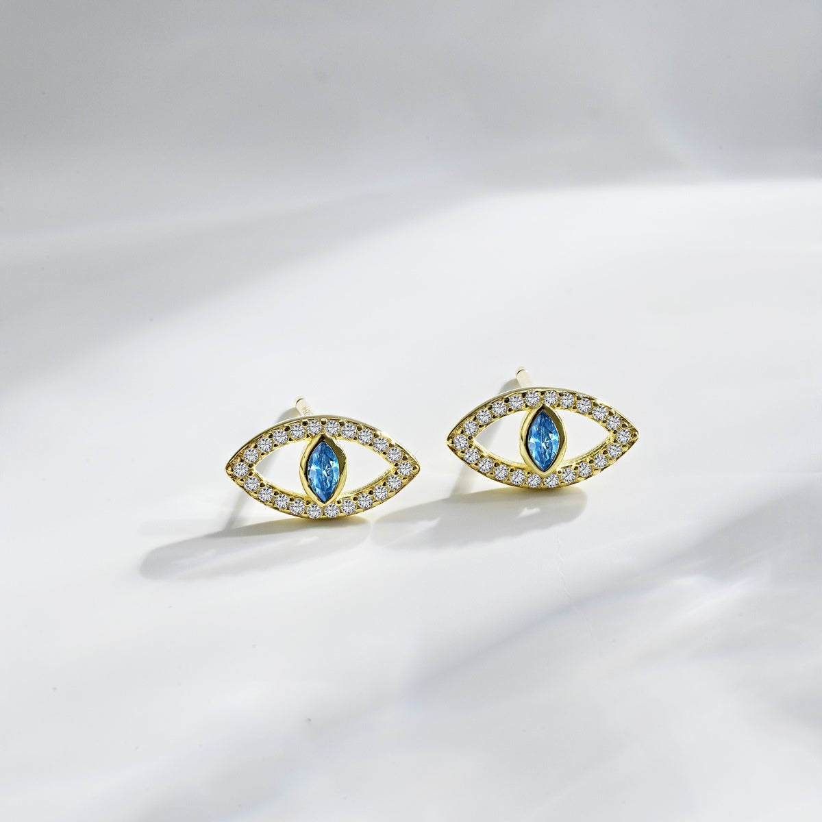 [Clover Jewelery]Blue Devil Eyes Hollow Stud Earrings