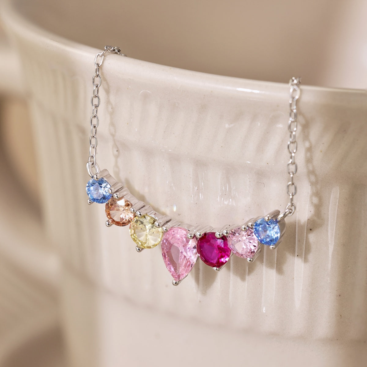 [Clover Jewelery]Dainty Colorful Heart Necklace