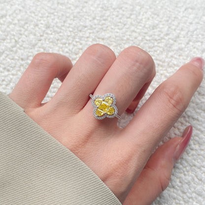 [Clover Jewelery]Luxurious Eternity Flower Shape Banquet Ring