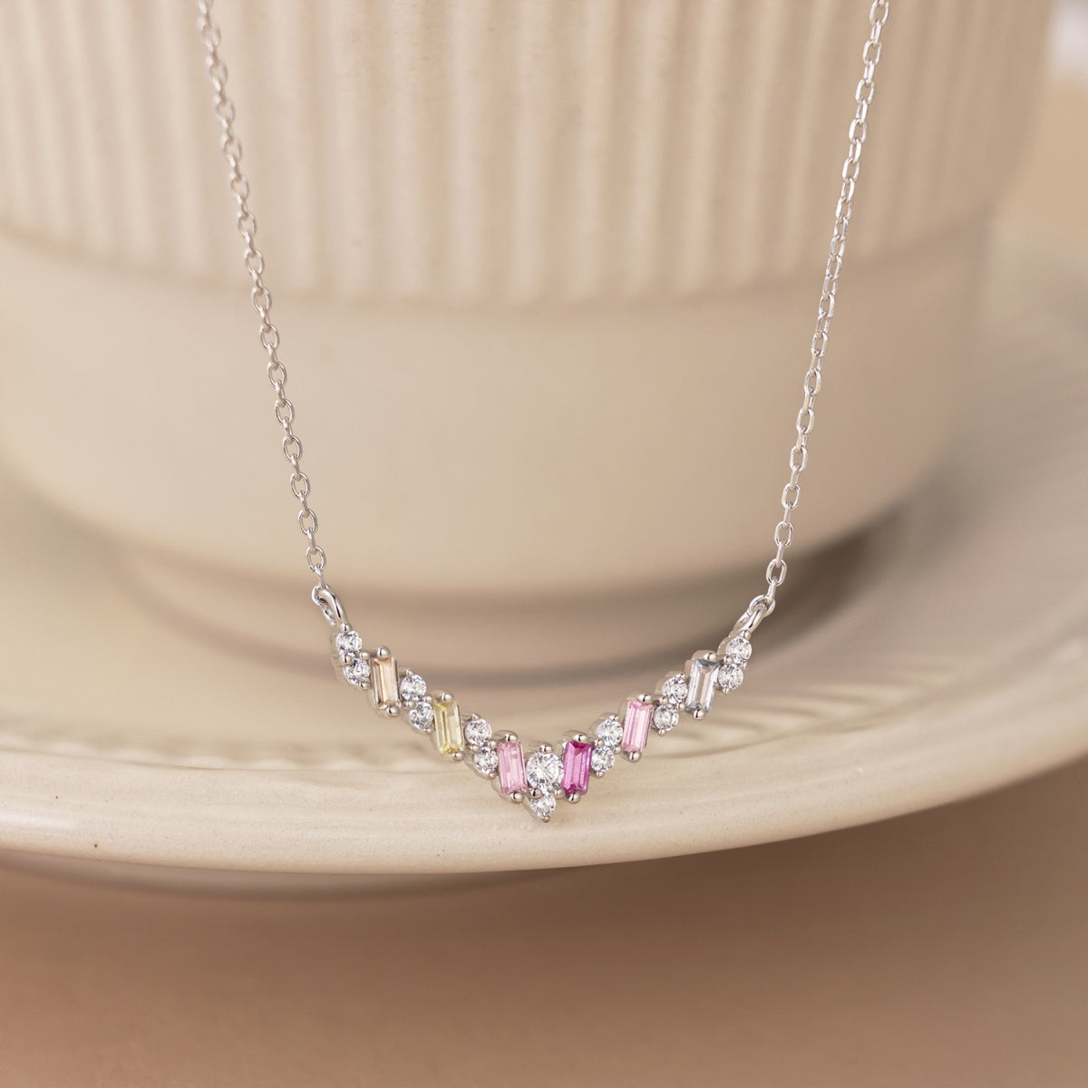[Clover Jewelery]Dazzling Rainbow Necklace