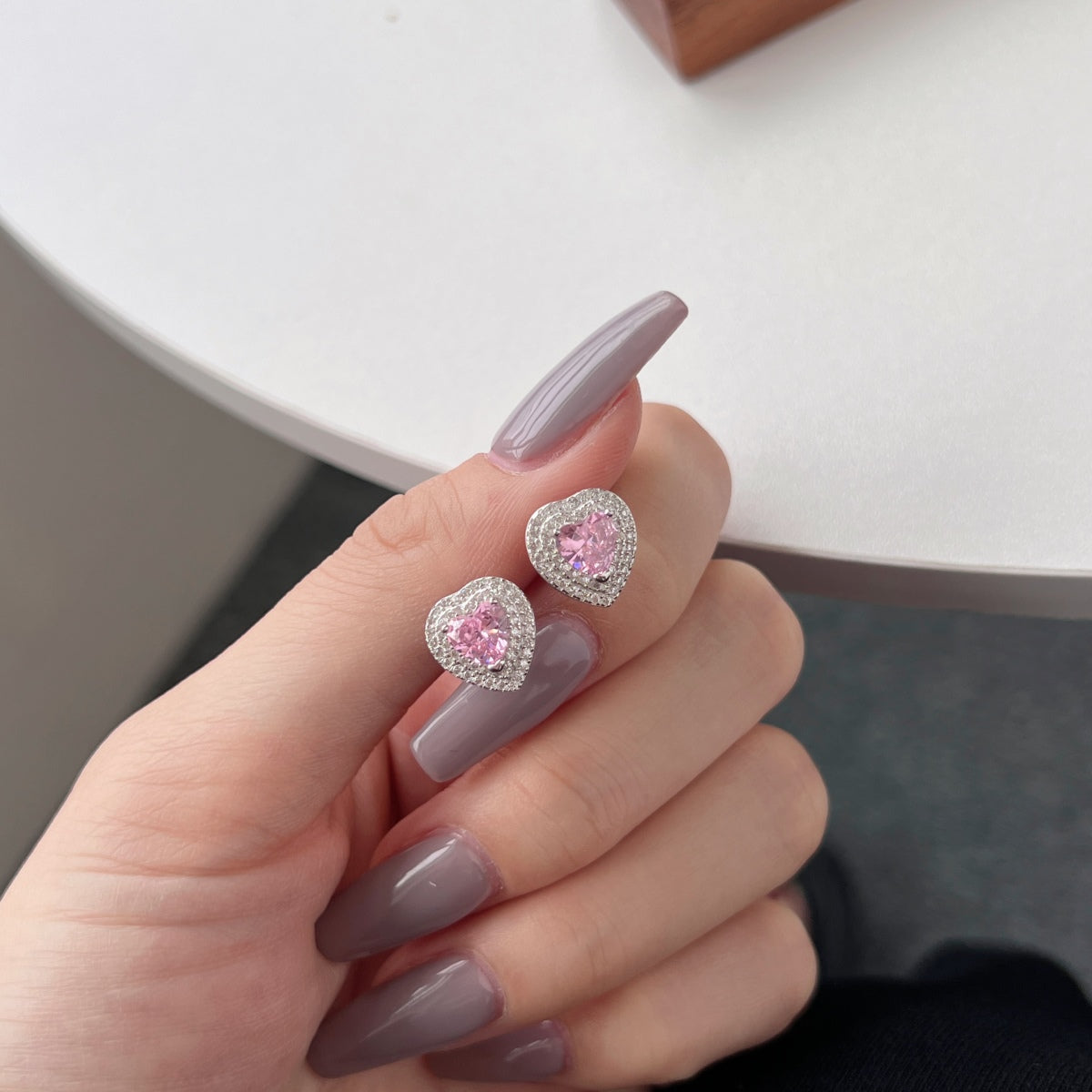 [Clover Jewelery]Dazzling Heart Shape Lover Earrings