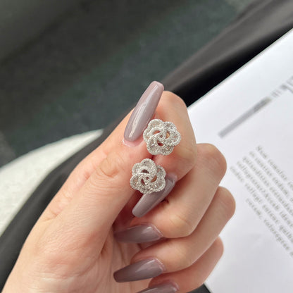[Clover Jewelery]Exquisite Flower Shape Daily Earrings