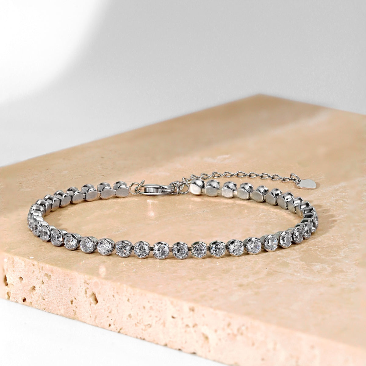 [Clover Jewelery]Dazzling Sparkling Round Cut Daily Bracelet