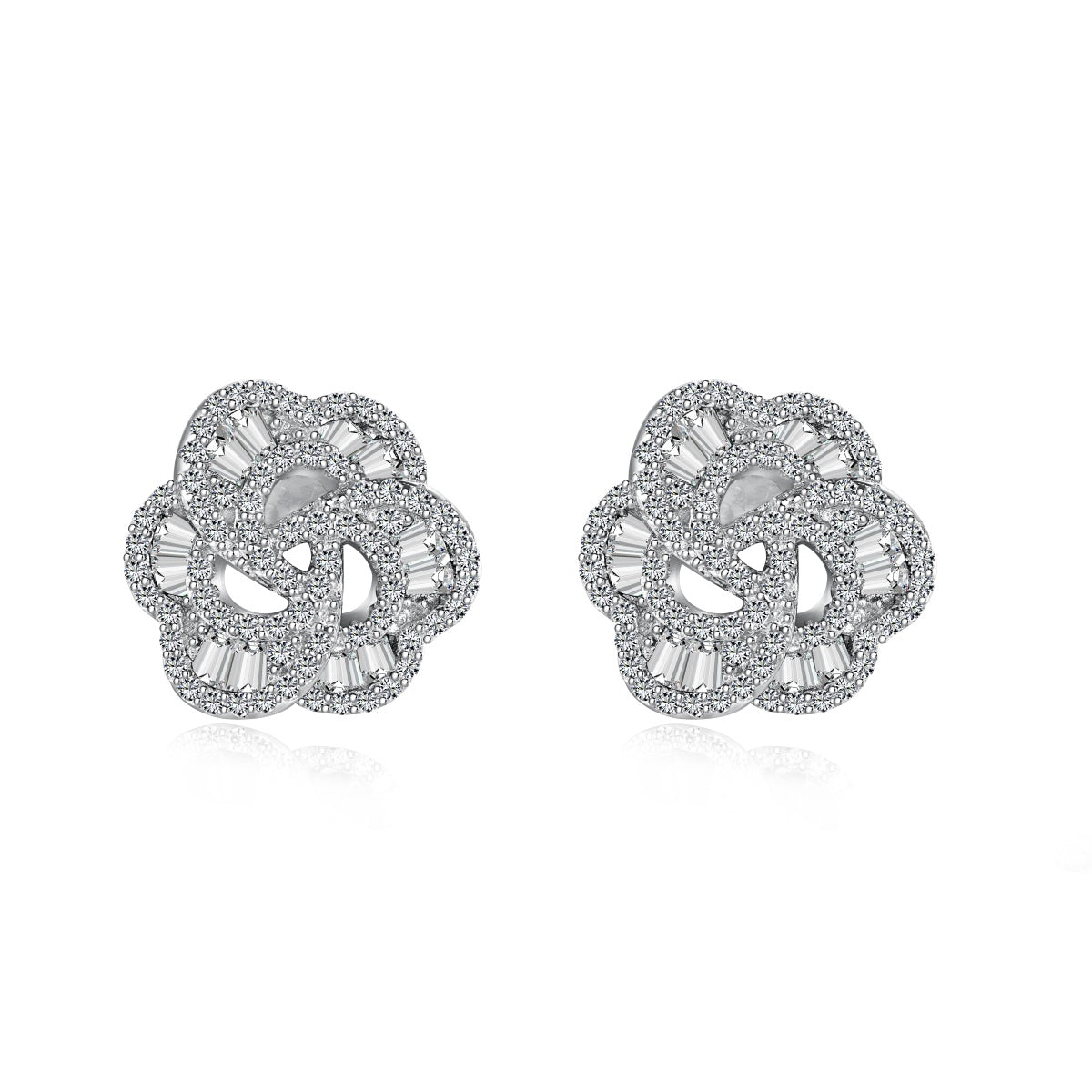 [Clover Jewelery]Exquisite Flower Shape Daily Earrings