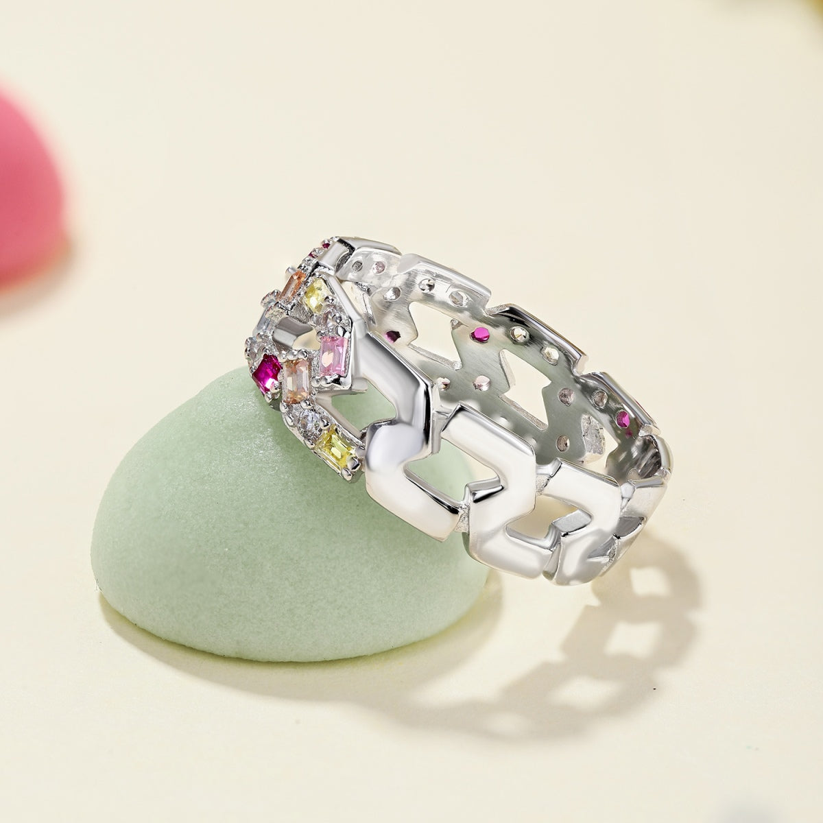 [Clover Jewelery]Sparkling Vibrant Emerald Cut Daily Ring