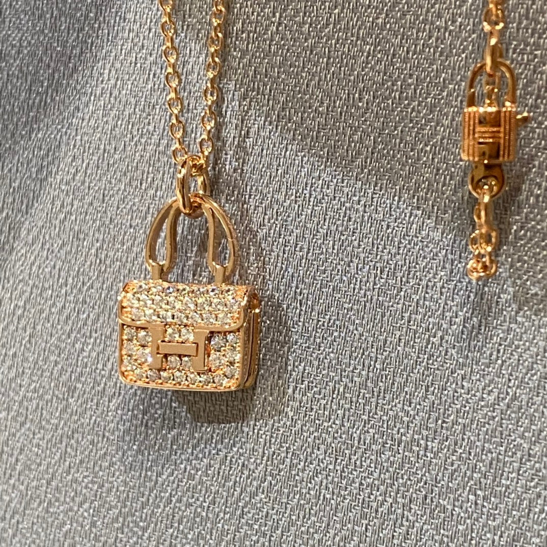 [Clover Jewelery]CONSTANCE PEDANT DIAMOND NECKLACE