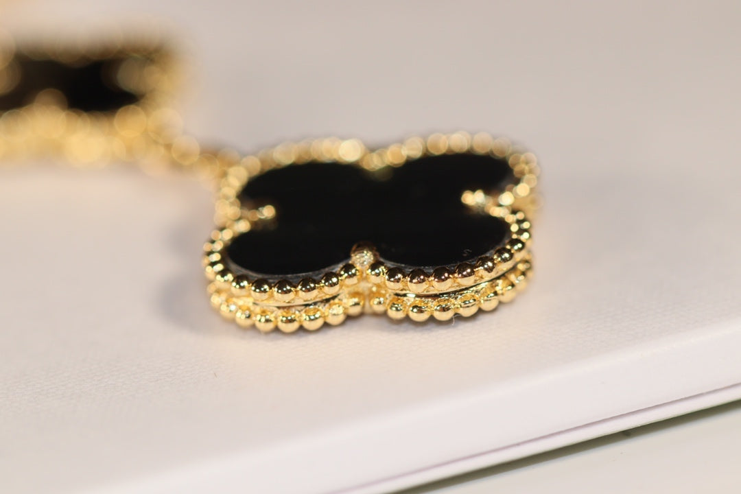 [Clover Jewelery]CLOVER EARRINGS GOLD ONYX MOP 3 MOTIF