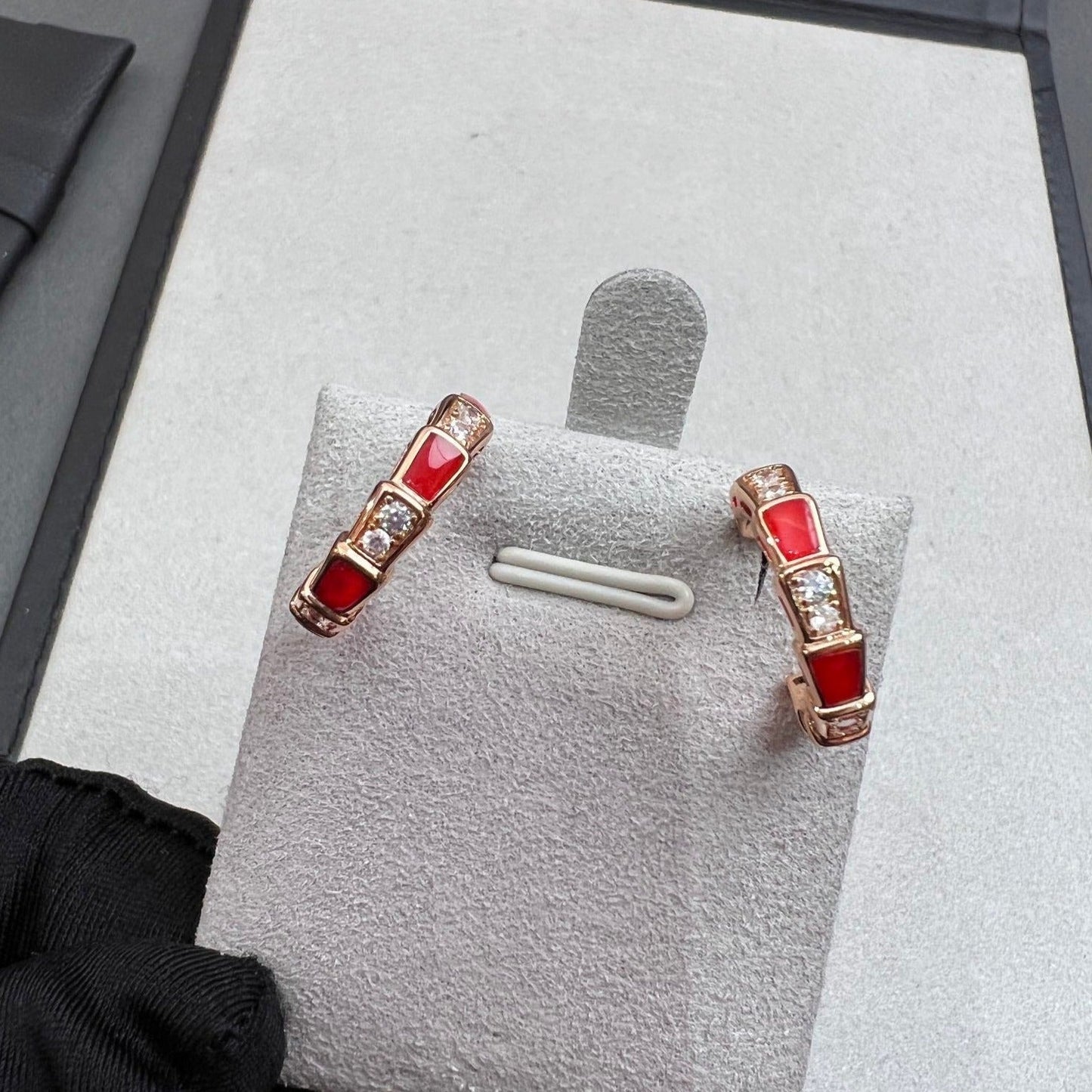 [Clover Jewelery]SERPENTI CARNELIAN PINK GOLD EARRINGS
