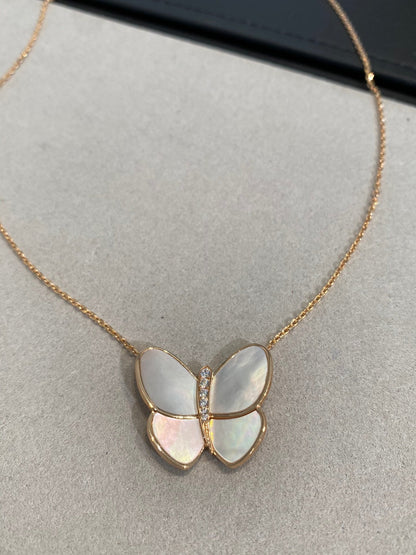 [Clover Jewelery]BUTTERFLY GOLD MOP DIAMOND NECKLACE