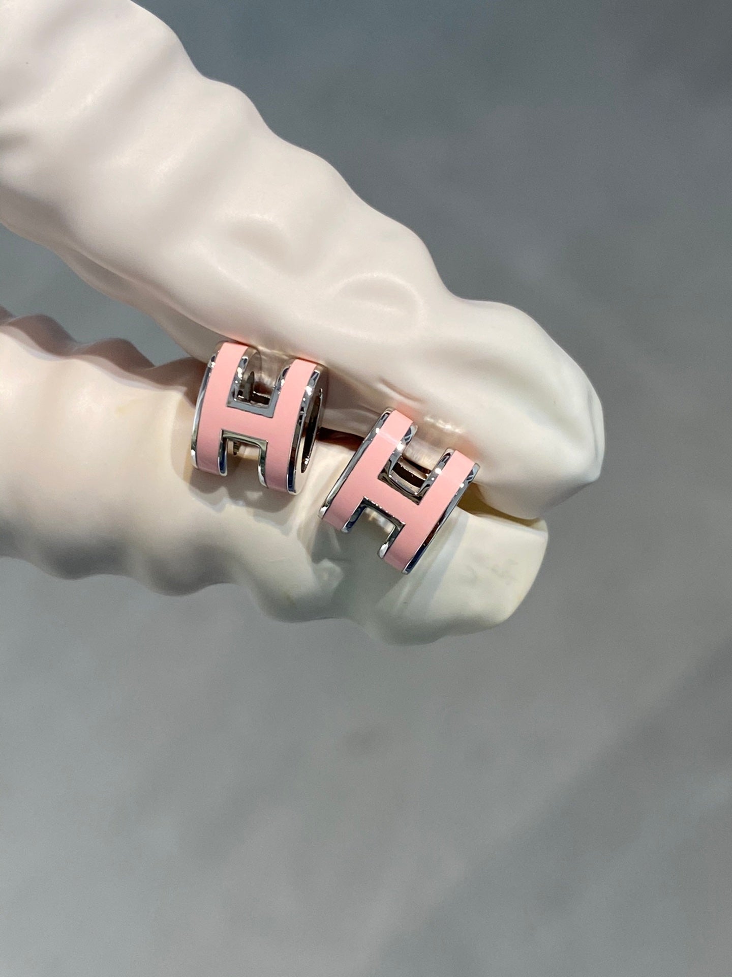 [Clover Jewelery]MINI POP H SILVER EARRINGS PINK