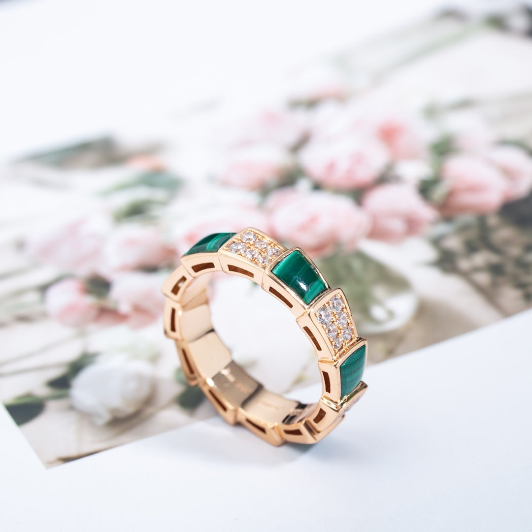 [Clover Jewelery]SERPENTI RING PINK GOLD MALACHITE DIAMOND PAVED 4MM