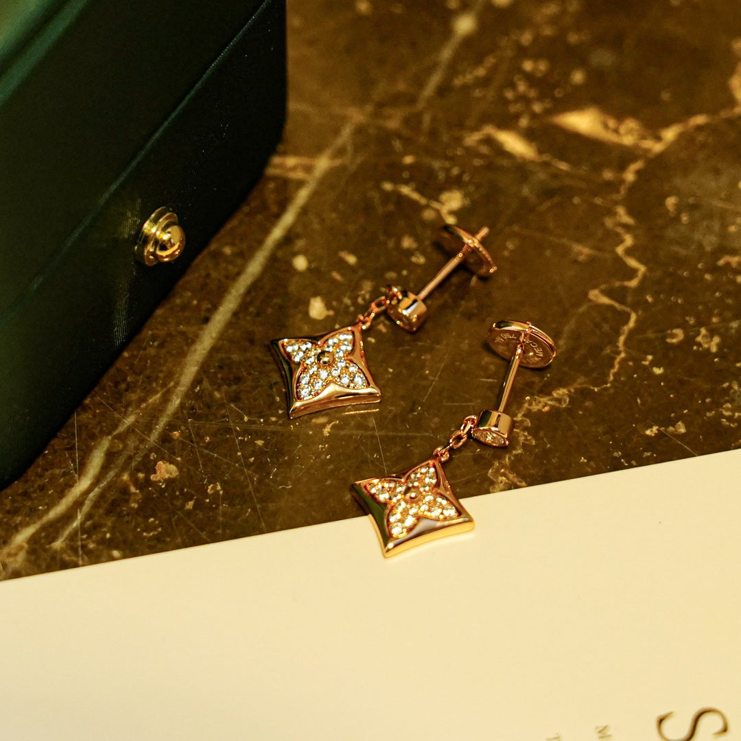 [Clover Jewelery]STAR DIAMONDS EARRINGS GOLD