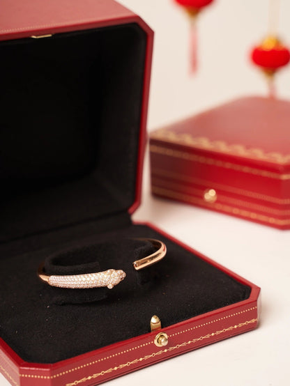 [Clover Jewelery]PANTHERE ROSE GOLD DIAMOND OPEN BRACELET