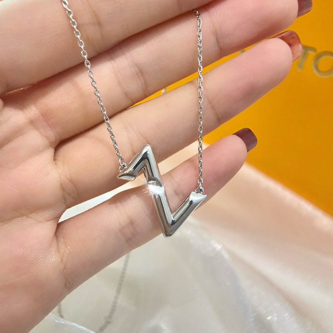[Clover Jewelery]VOLTE UPSIDE DOWN NECKLACE