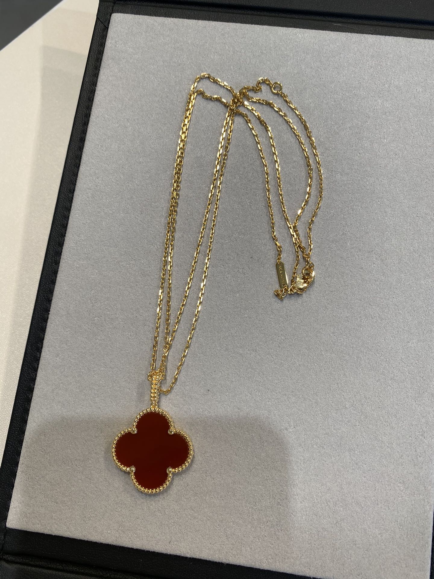 [Clover Jewelery]CLOVER 25MM NECKLACE GOLD CARNELIAN