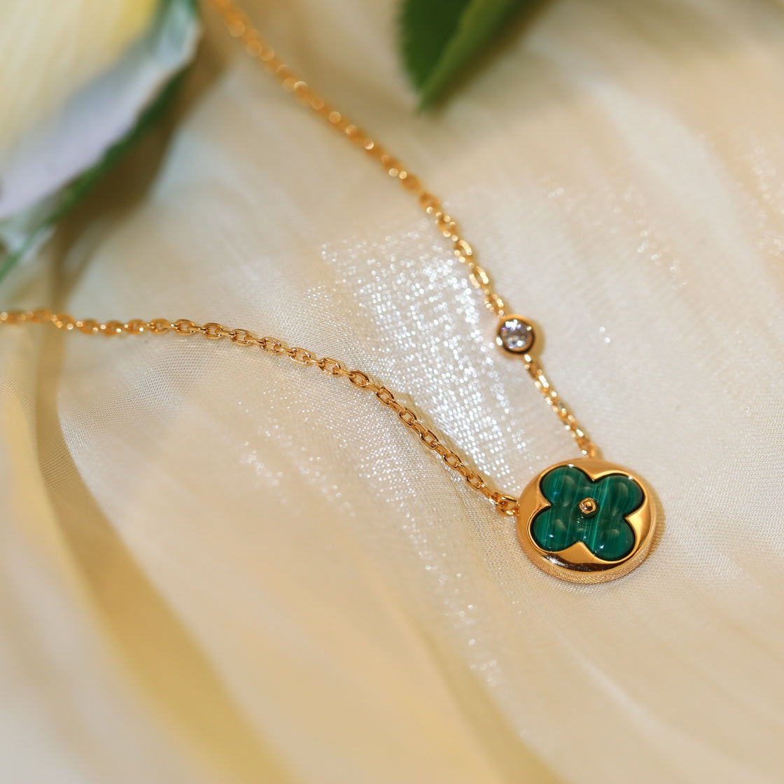 [Clover Jewelery]SUN PEDANT PINK GOLD 1 DIAMOND NECKLACE