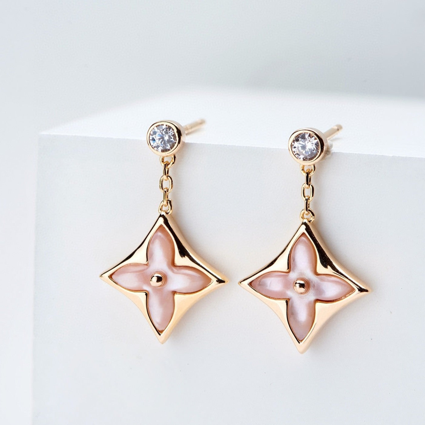 [Clover Jewelery]DOUBLE STAR PINK GOLD MOP DROP EARRINGS