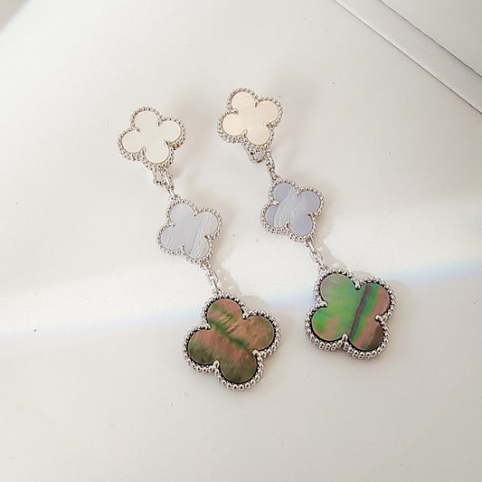 [Clover Jewelery]CLOVER 3 MOTIFS CHALCEDONY DARK MOP SILVER EARRINGS