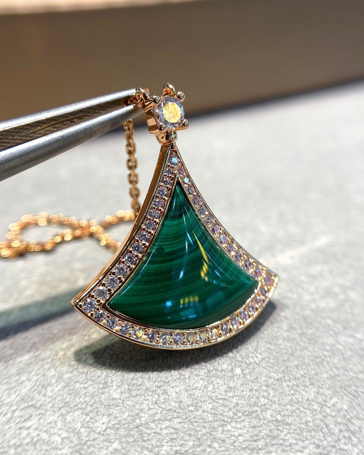 [Clover Jewelery]DREAM MALACHITE DIAMOND PAVED PINK GOLD NECKLACE