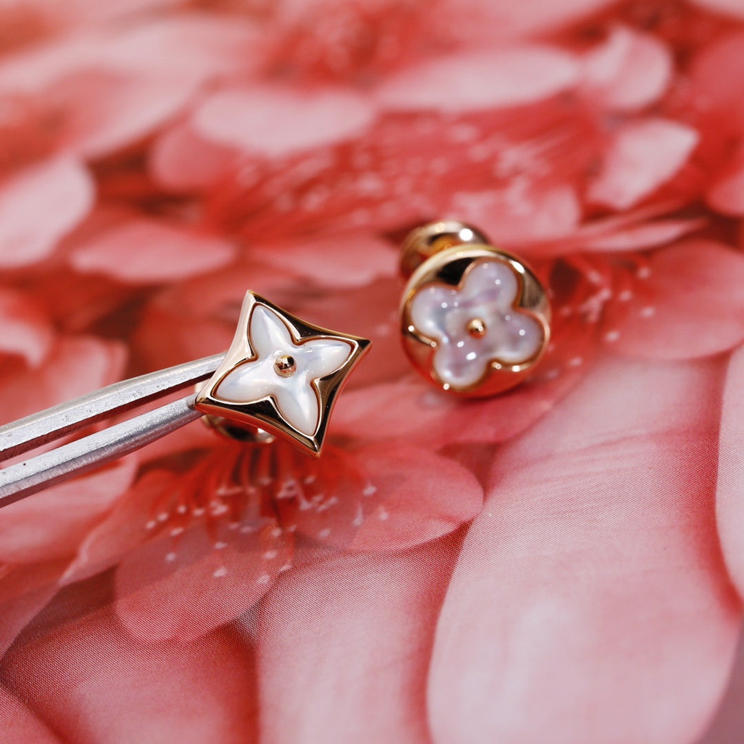 [Clover Jewelery]STAR AND SUN PINK GOLD MOP STUD EARRINGS