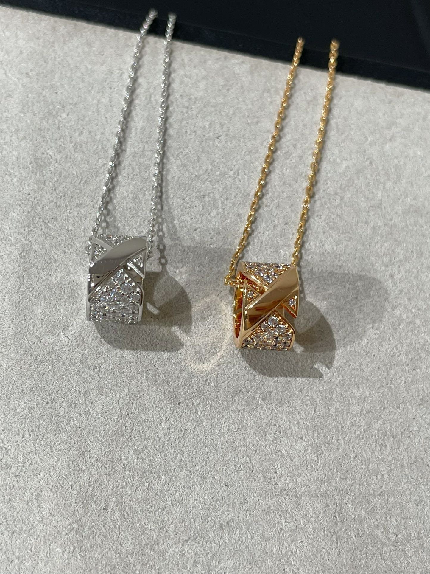 [Clover Jewelery]LIENS EVIDENCE DIAMOND PAVED NECKLACE