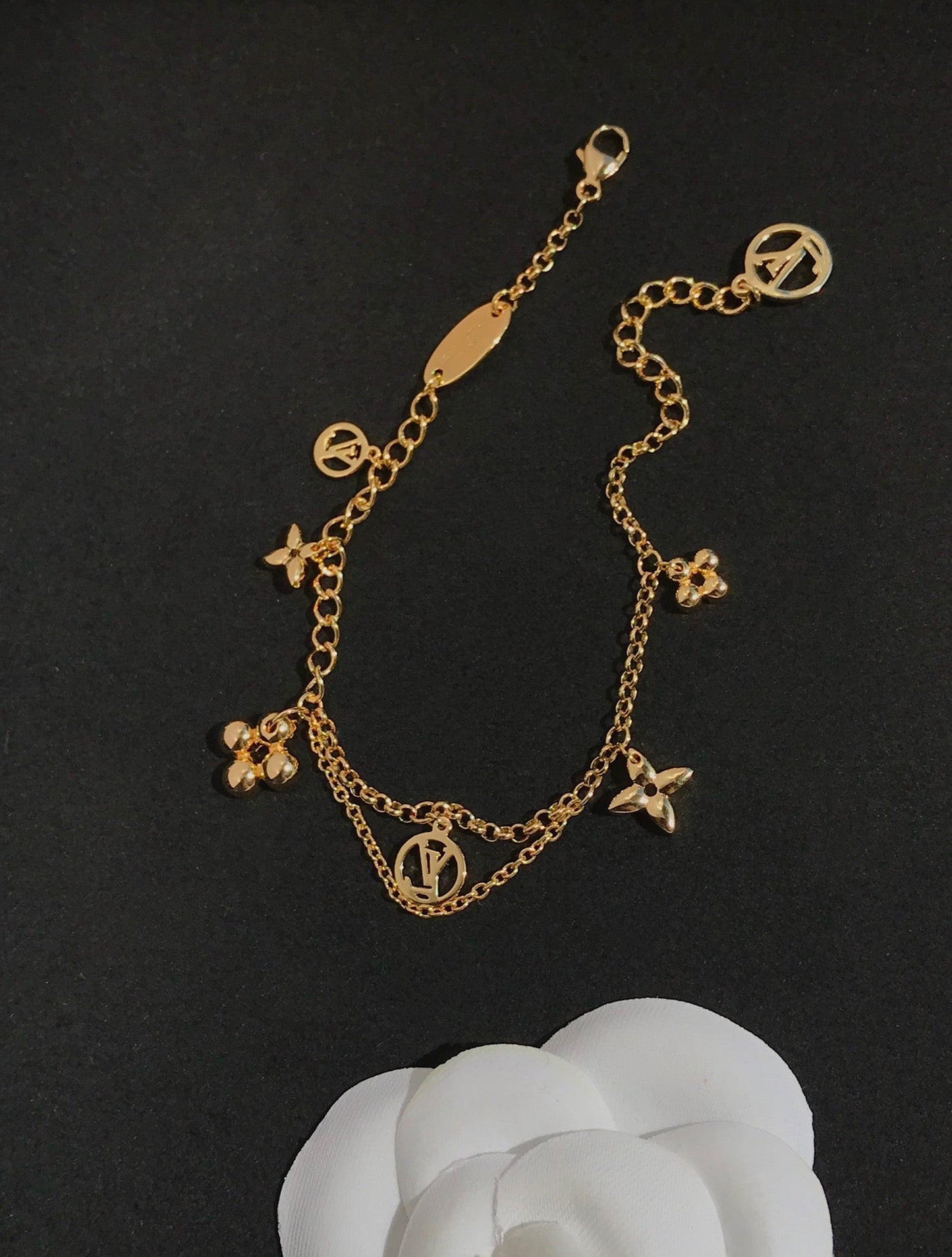 [Clover Jewelery]BLOOMING PINK GOLD MOP BRACELET