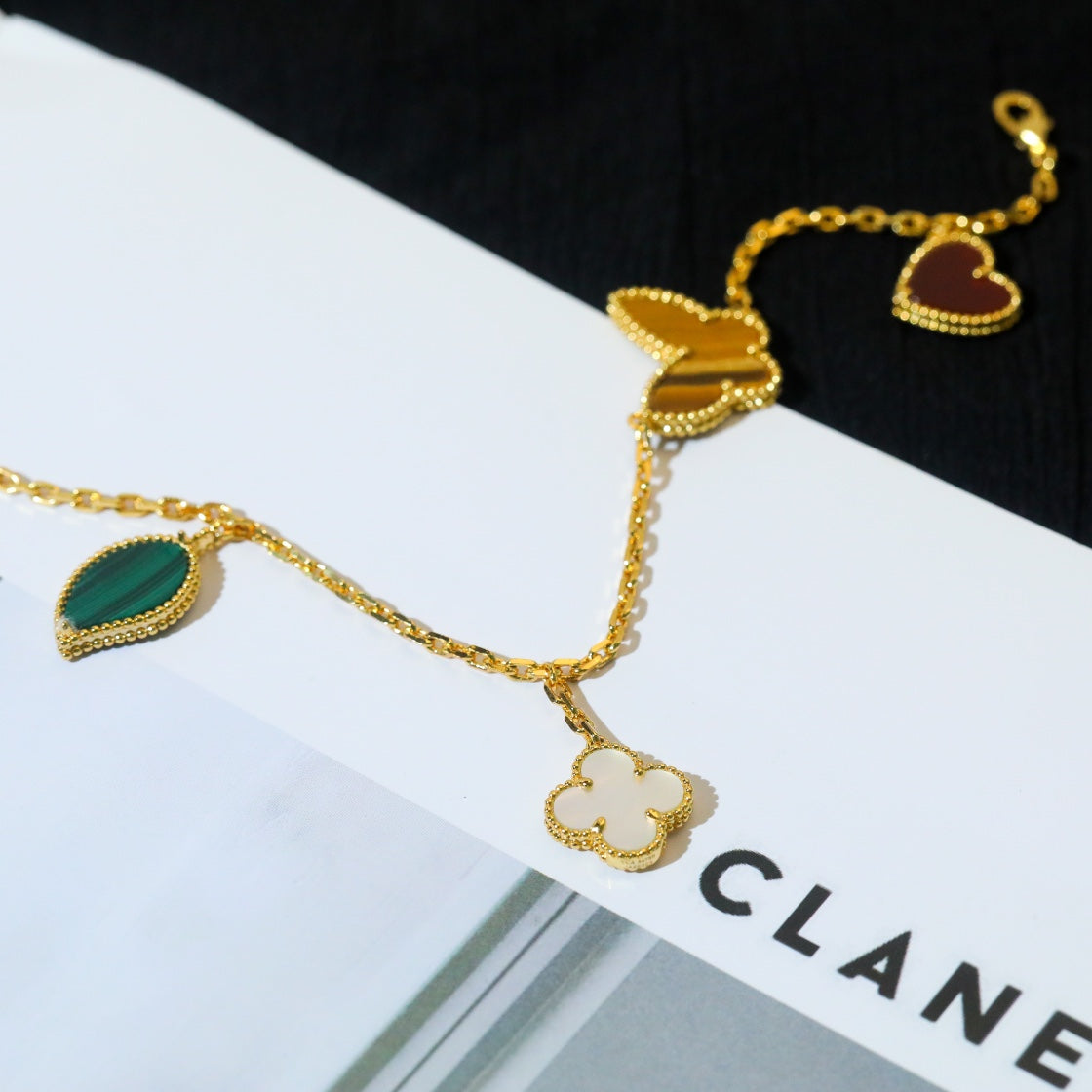 [Clover Jewelery]LUCKY SPRING 5 MOTIF GOLD BRACELET