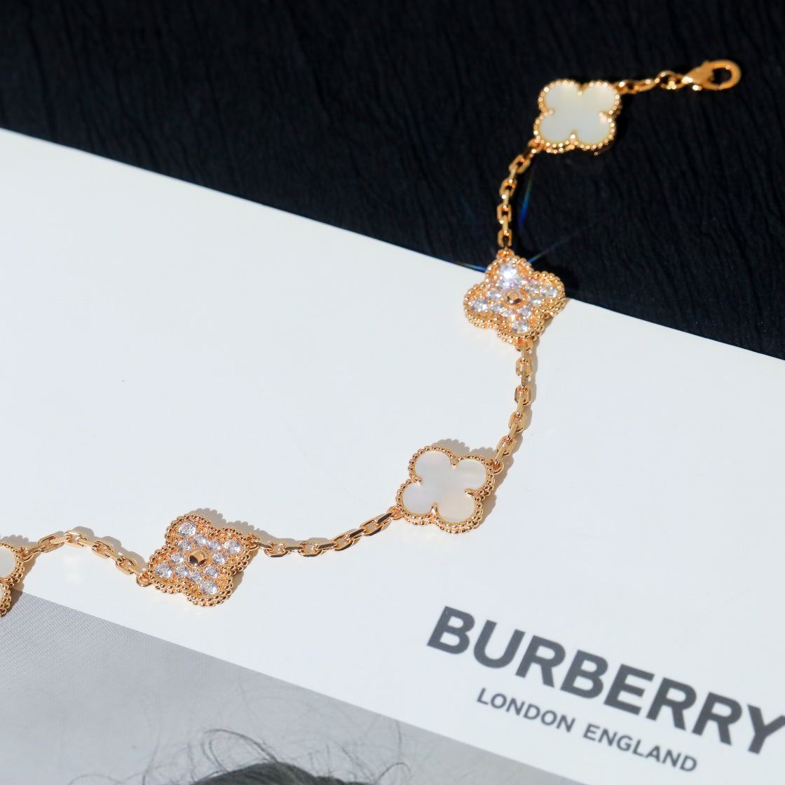 [Clover Jewelery]CLOVER BRACELET 5 MOTIF WHITE MOP DIAMOND